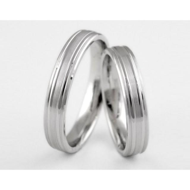 Золотое обручальное кольцо 1-94 euro фото